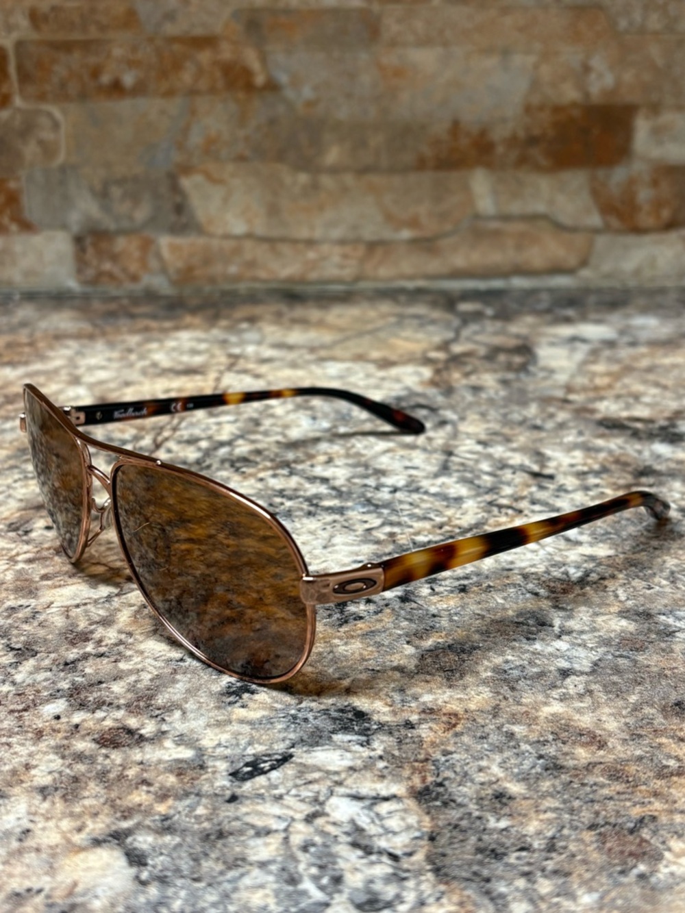 Oakley Feedback 4079-14 Rose Gold Polarized Aviator Sunglasses 59-13